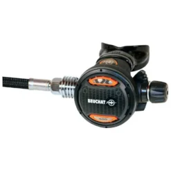 BEUCHAT VR400 Etrier DIN Regulator Set 300 Bar -CRESI Dive Shop beuchat vr400 etrier din regulator set 300 bar 2
