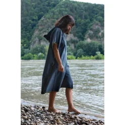 Cocoon Microfiber Poncho Ultralight Towel -CRESI Dive Shop cocoon microfiber poncho ultralight towel 3