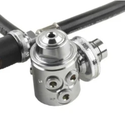 Poseidon Cyklon 5000 DIN Regulator Set -CRESI Dive Shop poseidon cyklon 5000 din regulator set 2