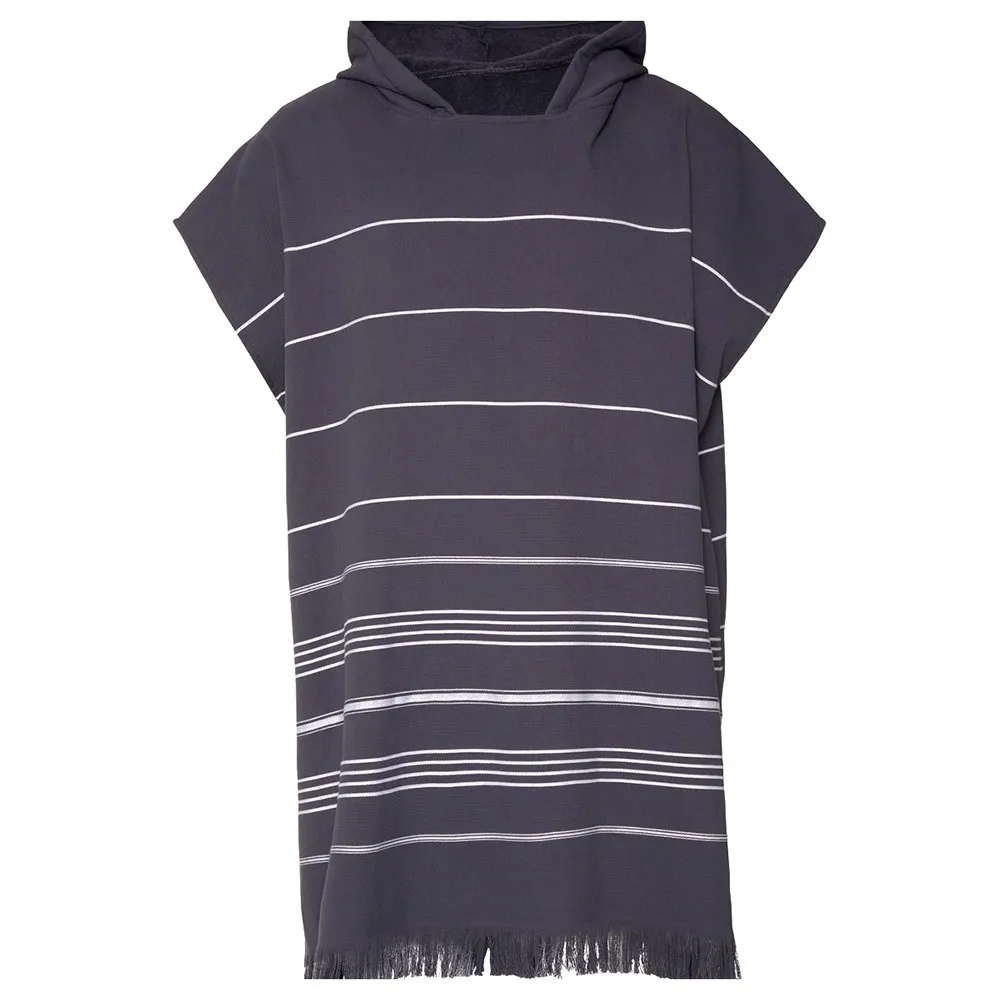 Protest Florian Poncho 3 Protest Florian Poncho