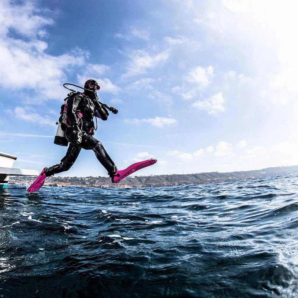 Go Fin Sport 5 Go Fin Sport - Image 3