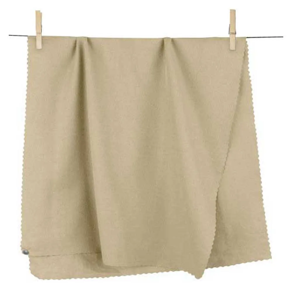 Sea To Summit Airlite L Towel 5 Sea To Summit Airlite L Towel - Image 3