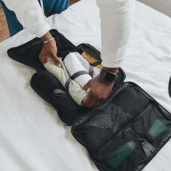 Tropicfeel Cube Wash Bag 15 Tropicfeel Cube Wash Bag -CRESI Dive Shop tropicfeel cube wash bag 5