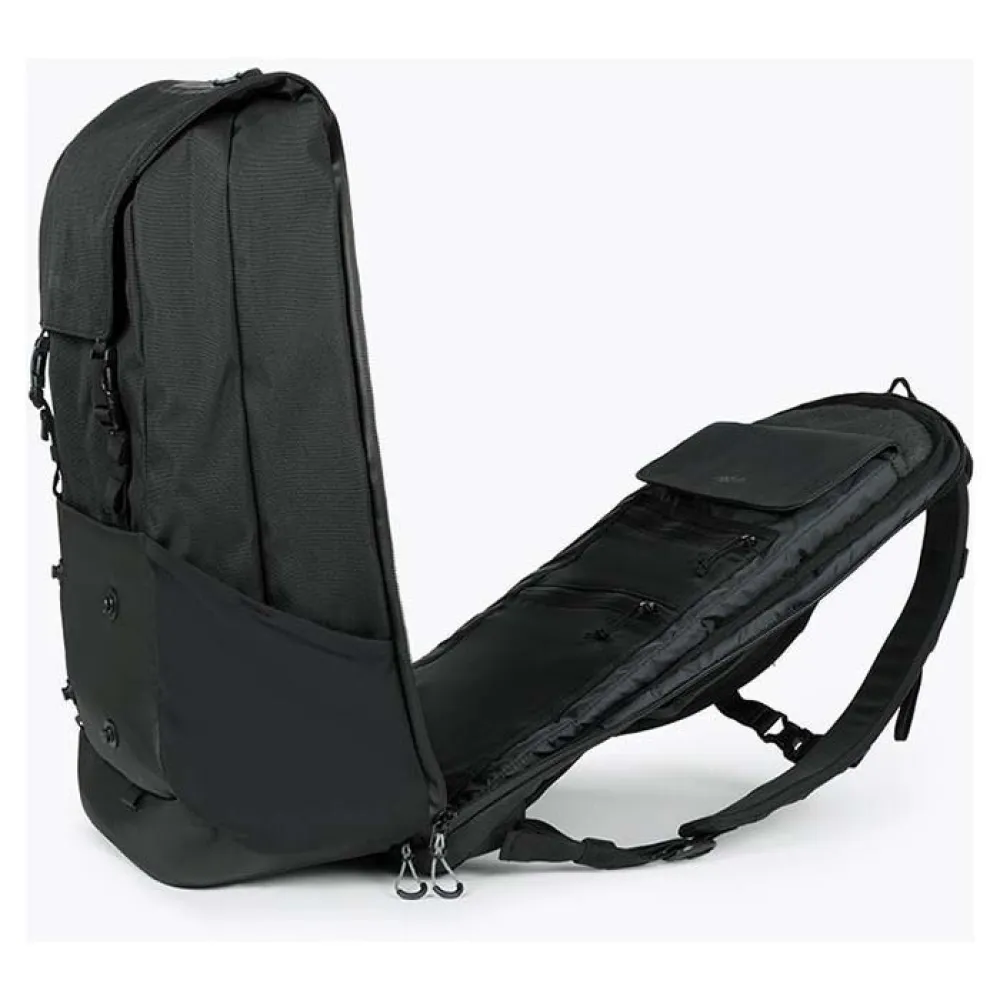 Tropicfeel Shell 22L Backpack 6 Tropicfeel Shell 22L Backpack - Image 4